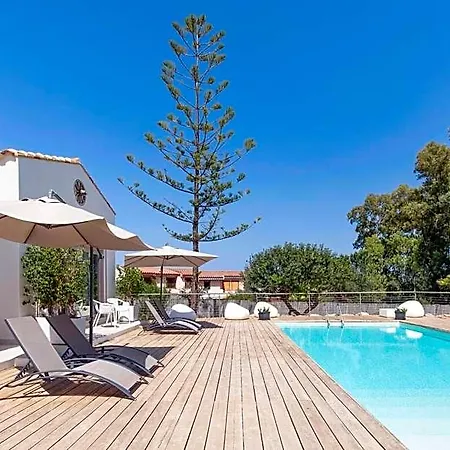 Eliantos Boutique & 4* Santa Margherita di Pula