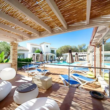 Eliantos Boutique & 4*