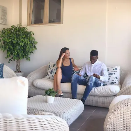 Eliantos Boutique & 4*