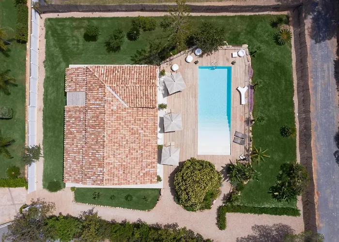 Eliantos Boutique & Hotel