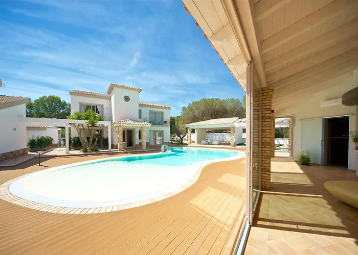 Eliantos Boutique &